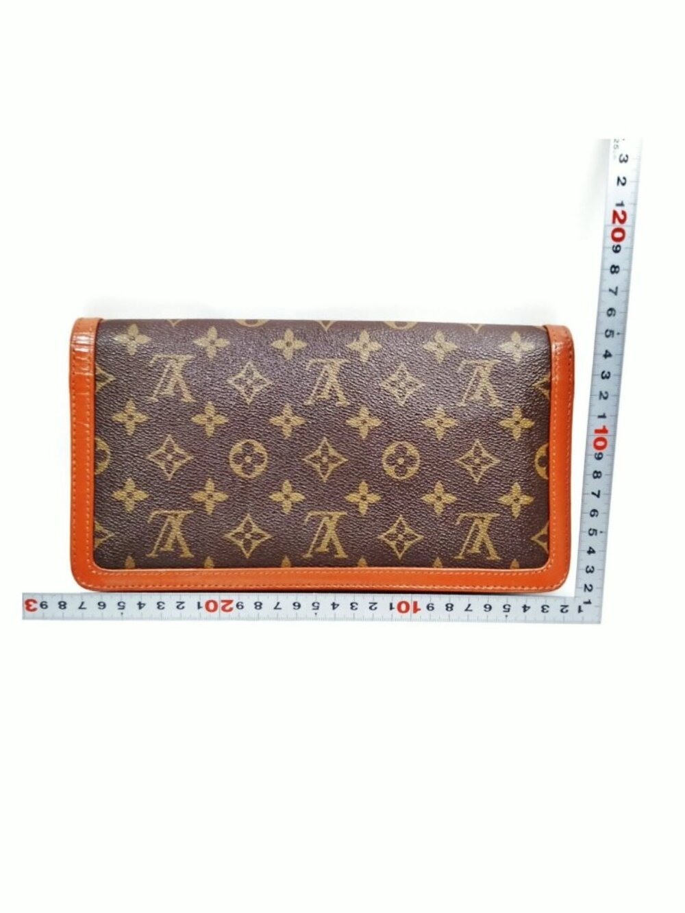 Authentic Louis Vuitton Pochette Dame GM Monogram Clutch - Picture 3 of 9